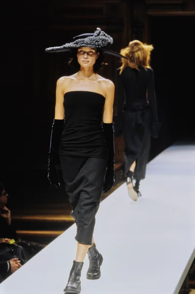 Look 19